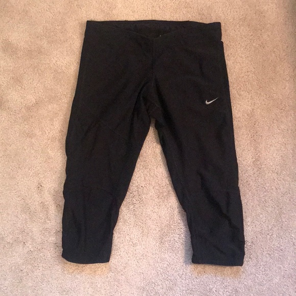Ladies Nike Running Capri - Picture 3 of 8